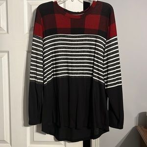 Maurices, Size XL, Colorblock mixer lightweight sweater